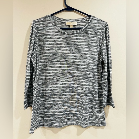 🔥Michael Kors Blouse🔥 - Picture 1 of 4